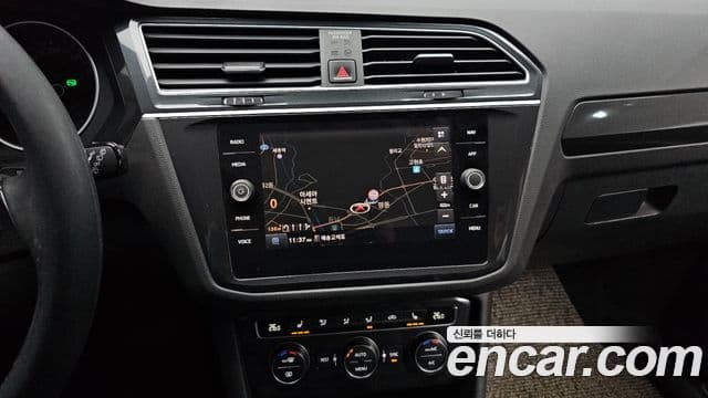 Volkswagen Tiguan 2세대 Premium, 2020 14