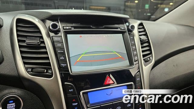 Hyundai i30(новый кузов / новое поколение) дизель 1.6 VGT PYL, 2014 16