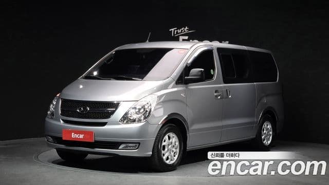 Hyundai Grand Starex CVX Premium, 2014 1