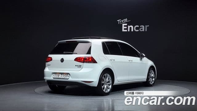 Volkswagen Гольф 7세대, 2015 2