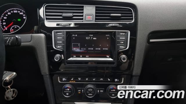 Volkswagen Гольф 7세대, 2015 15