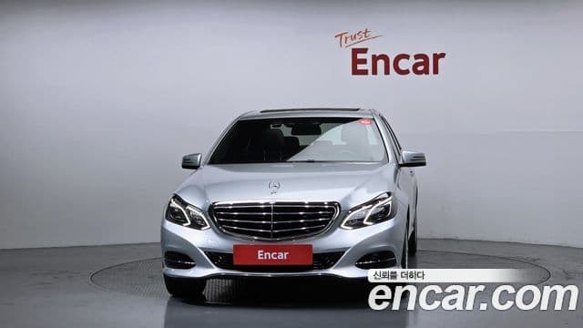 Mercedes-Benz E-класс W212 E300 Elegance, 2014 3