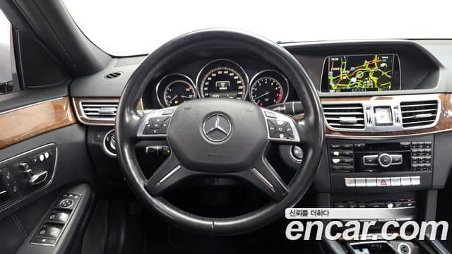 Mercedes-Benz E-класс W212 E300 Elegance, 2014 13