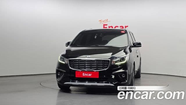Kia The / новый New Carnival Luxury, 2019 3