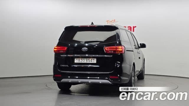 Kia The / новый New Carnival Luxury, 2019 4