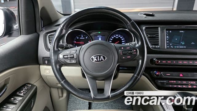 Kia The / новый New Carnival Luxury, 2019 13