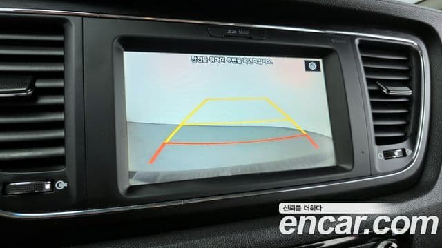 Kia The / новый New Carnival Luxury, 2019 17