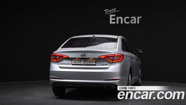 Hyundai LF Sonata 2.0 Smart, 2015 4