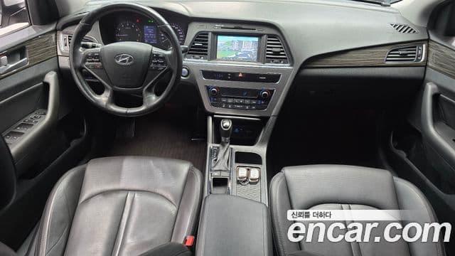 Hyundai LF Sonata 2.0 Smart, 2015 7