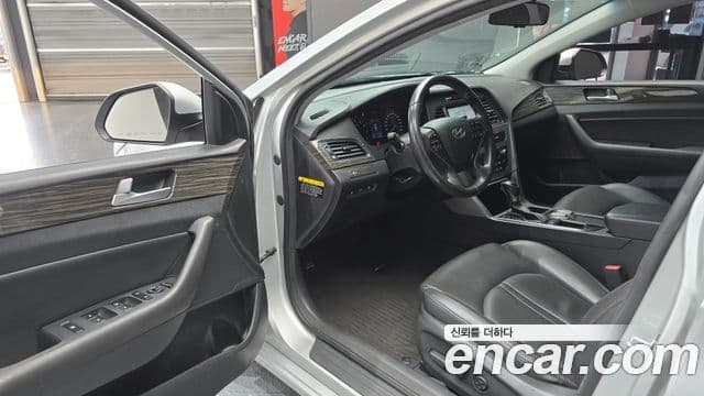 Hyundai LF Sonata 2.0 Smart, 2015 11