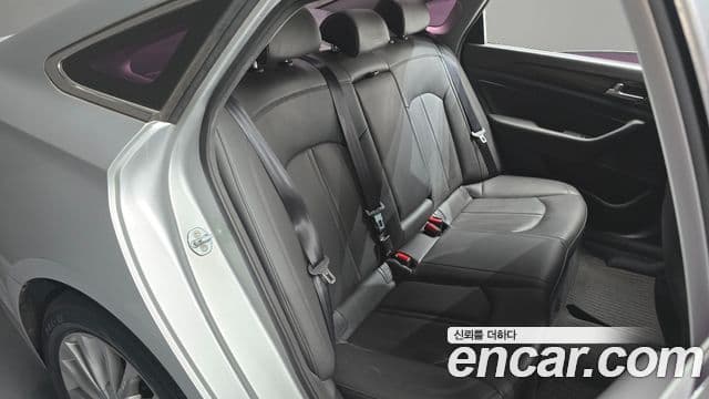 Hyundai LF Sonata 2.0 Smart, 2015 12