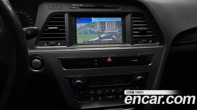 Hyundai LF Sonata 2.0 Smart, 2015 15