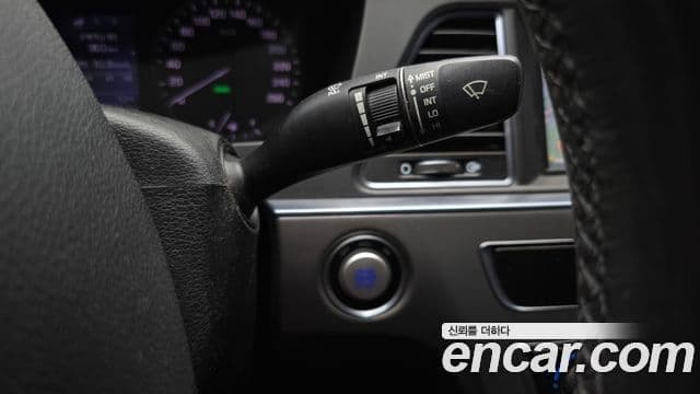 Hyundai LF Sonata 2.0 Smart, 2015 18