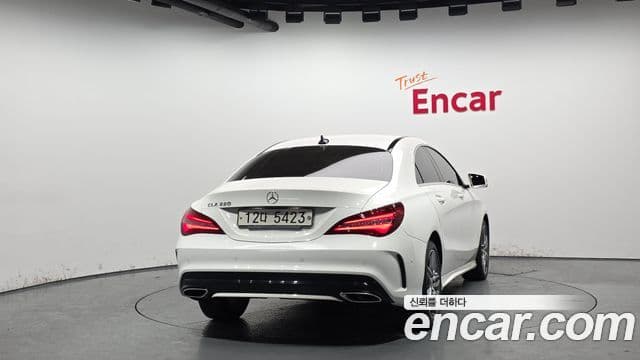 Mercedes-Benz CLA-класс C117 AMG Line, 2019 4