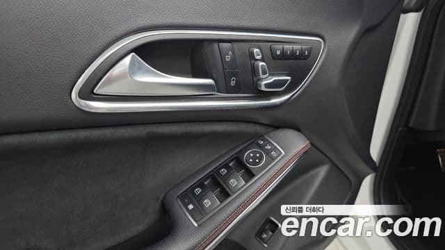 Mercedes-Benz CLA-класс C117 AMG Line, 2019 17