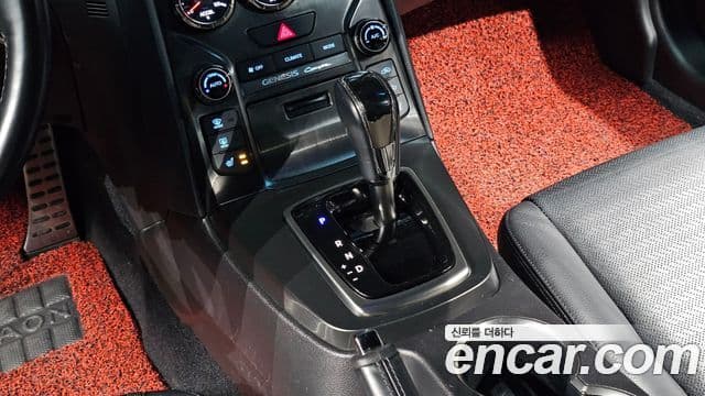 Hyundai The / новый New Genesis купе 200 турбо S, 2015 9