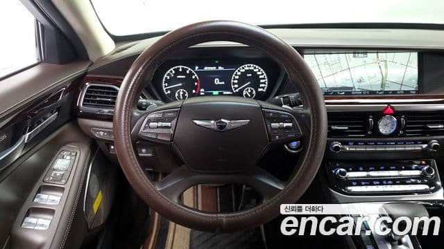 Genesis EQ900 Prestige, 2017 13