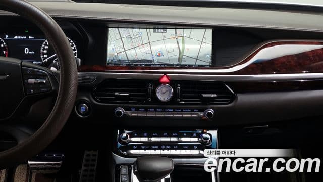 Genesis EQ900 Prestige, 2017 14