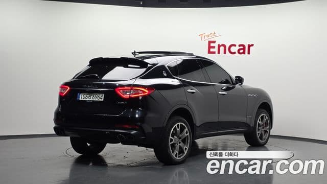 Maserati Levante 3.0 AWD GranSport, 2020 2