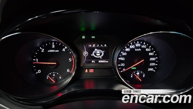 Kia All New Carnival Noblesse, 2016 8