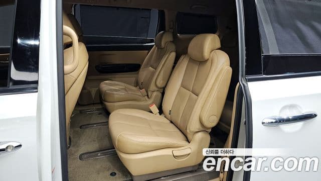 Kia All New Carnival Noblesse, 2016 12