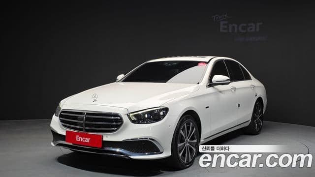 Mercedes-Benz E-класс W213 Exclusive, 2021 1