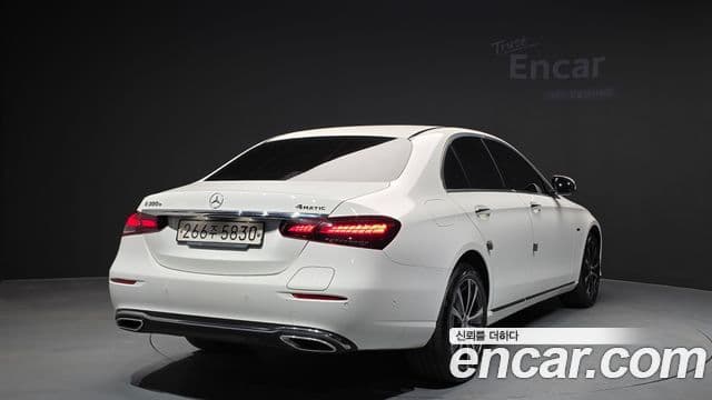 Mercedes-Benz E-класс W213 Exclusive, 2021 2
