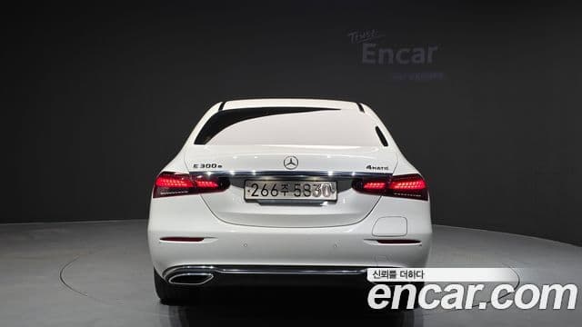 Mercedes-Benz E-класс W213 Exclusive, 2021 4