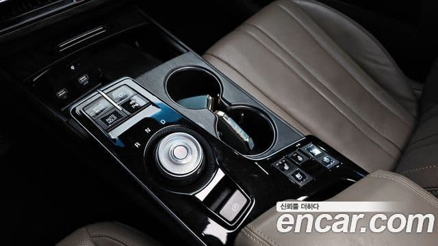 Kia K8 гибрид Noblesse, 2022 9