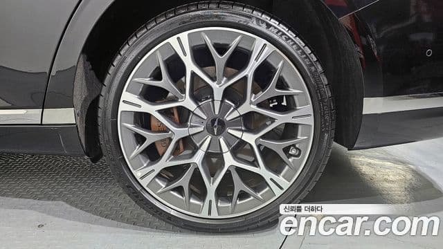 Genesis G90 (RS4) бензин 3.5 турбо e-S/C AWD, 2023 все фото