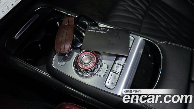 Genesis G90 (RS4) бензин 3.5 турбо e-S/C AWD, 2023 9