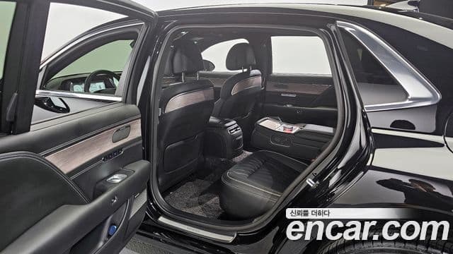 Genesis G90 (RS4) бензин 3.5 турбо e-S/C AWD, 2023 11