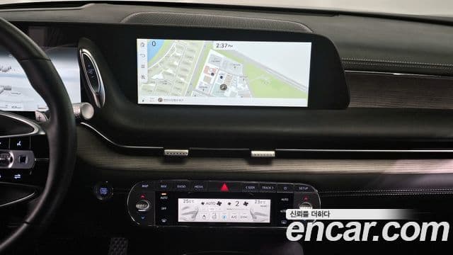 Genesis G90 (RS4) бензин 3.5 турбо e-S/C AWD, 2023 20