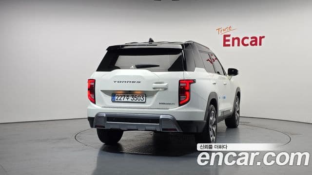 KG모빌리티(SsangYong) Torres T7, 2024 4