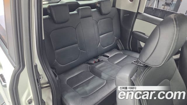 Kia Ray Luxury, 2016 12