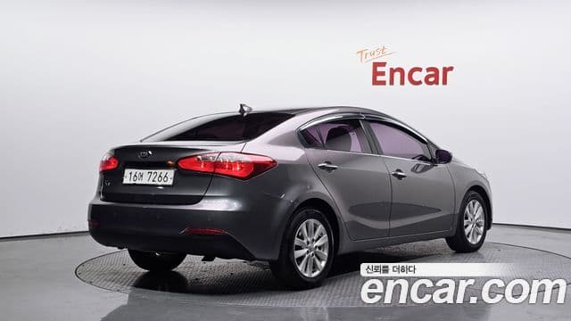 Kia K3 Trendy, 2015 2