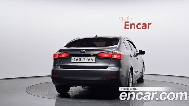 Kia K3 Trendy, 2015 4