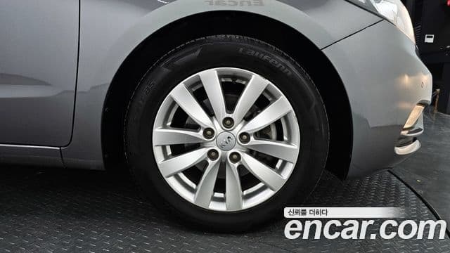 Kia K3 Trendy, 2015 все фото