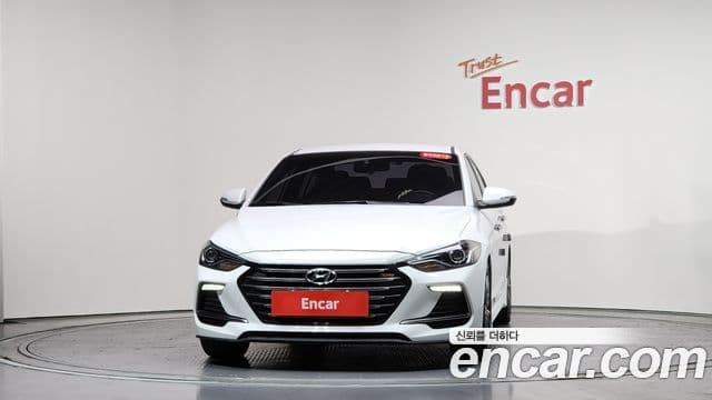 Hyundai Avante AD 1.6 турбо Sport, 2017 3