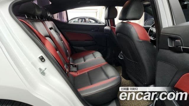 Hyundai Avante AD 1.6 турбо Sport, 2017 12