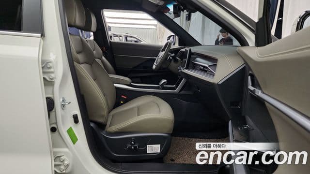 KG모빌리티(SsangYong) Torres T7, 2023 11