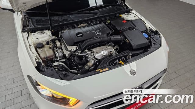 Mercedes-Benz A-класс W177 A220 хэтчбек, 2020 6