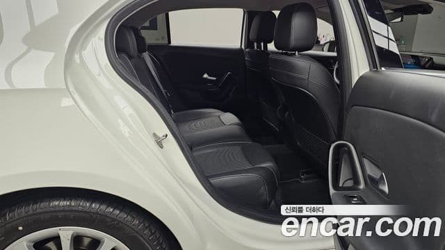 Mercedes-Benz A-класс W177 A220 хэтчбек, 2020 12