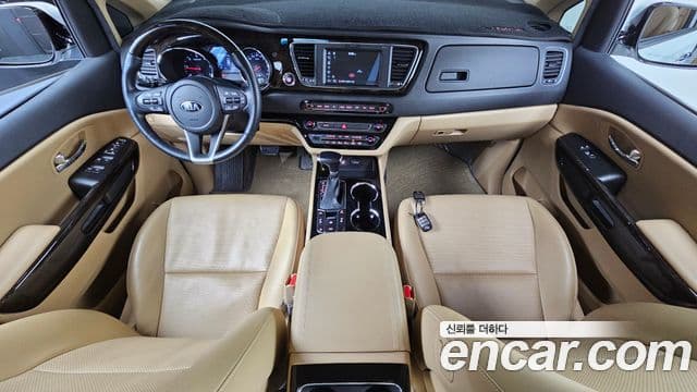 Kia The / новый New Carnival Prestige, 2020 7