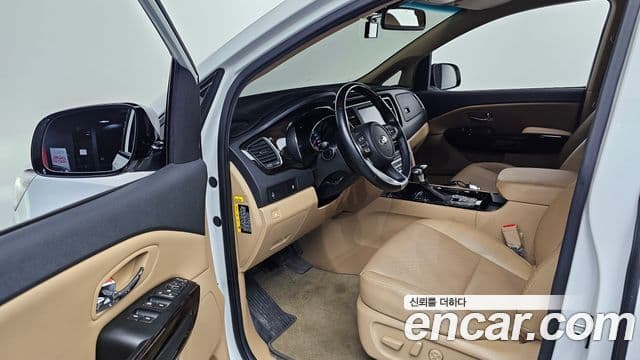 Kia The / новый New Carnival Prestige, 2020 10