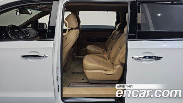 Kia The / новый New Carnival Prestige, 2020 11