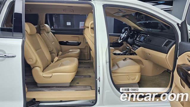 Kia The / новый New Carnival Prestige, 2020 12