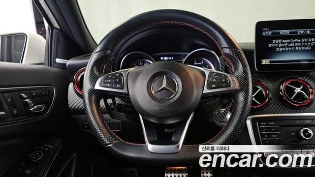 Mercedes-Benz A-класс W176 A45 AMG 4MATIC, 2018 13