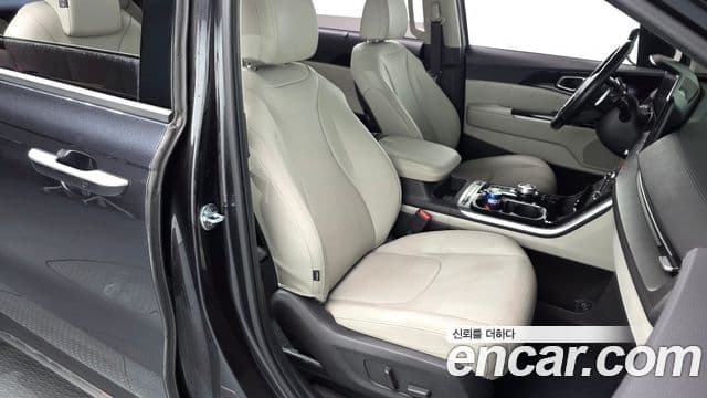 Kia Carnival 4세대 Signature, 2022 10