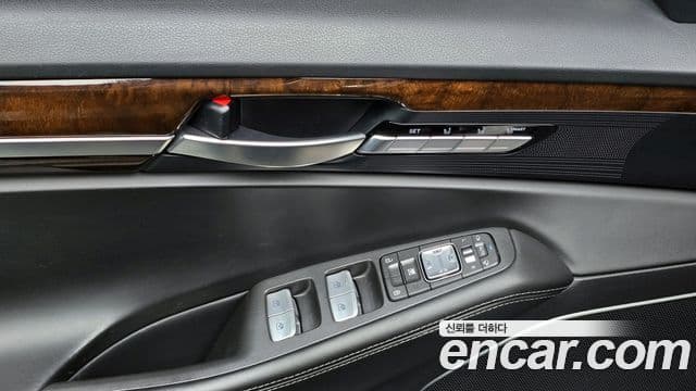 Genesis EQ900 Premium Luxury, 2018 18